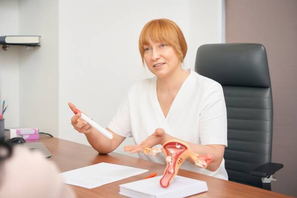 Стимуляция яичников при ЭКО